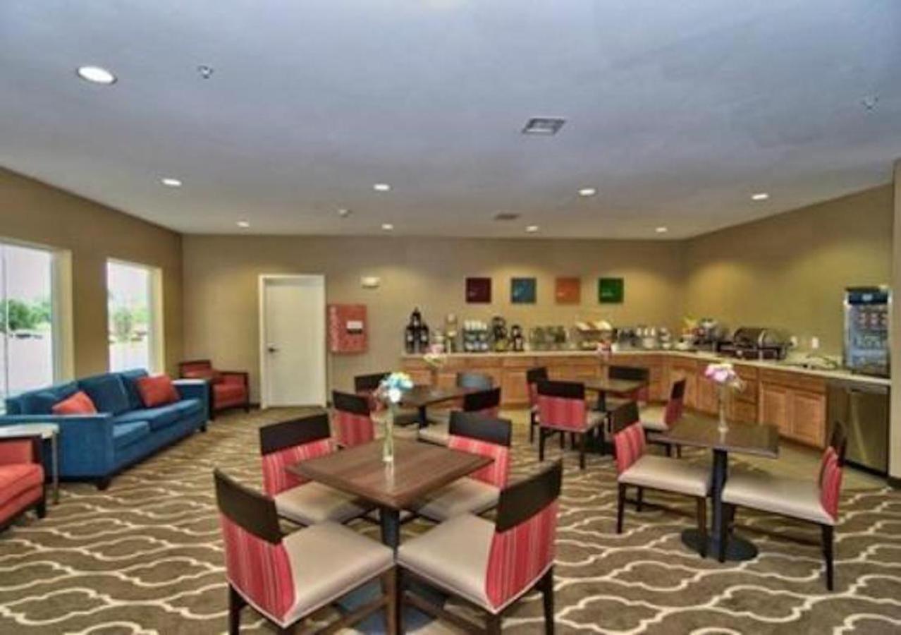 Comfort Inn Apalachin - Binghamton W Route 17 Exterior foto
